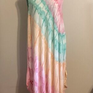 🌴 BEACH COVER UP ☀️ TIE DYE BEAUTIFUL & SOFT HANDKERCHIEF HEM Sz M/L